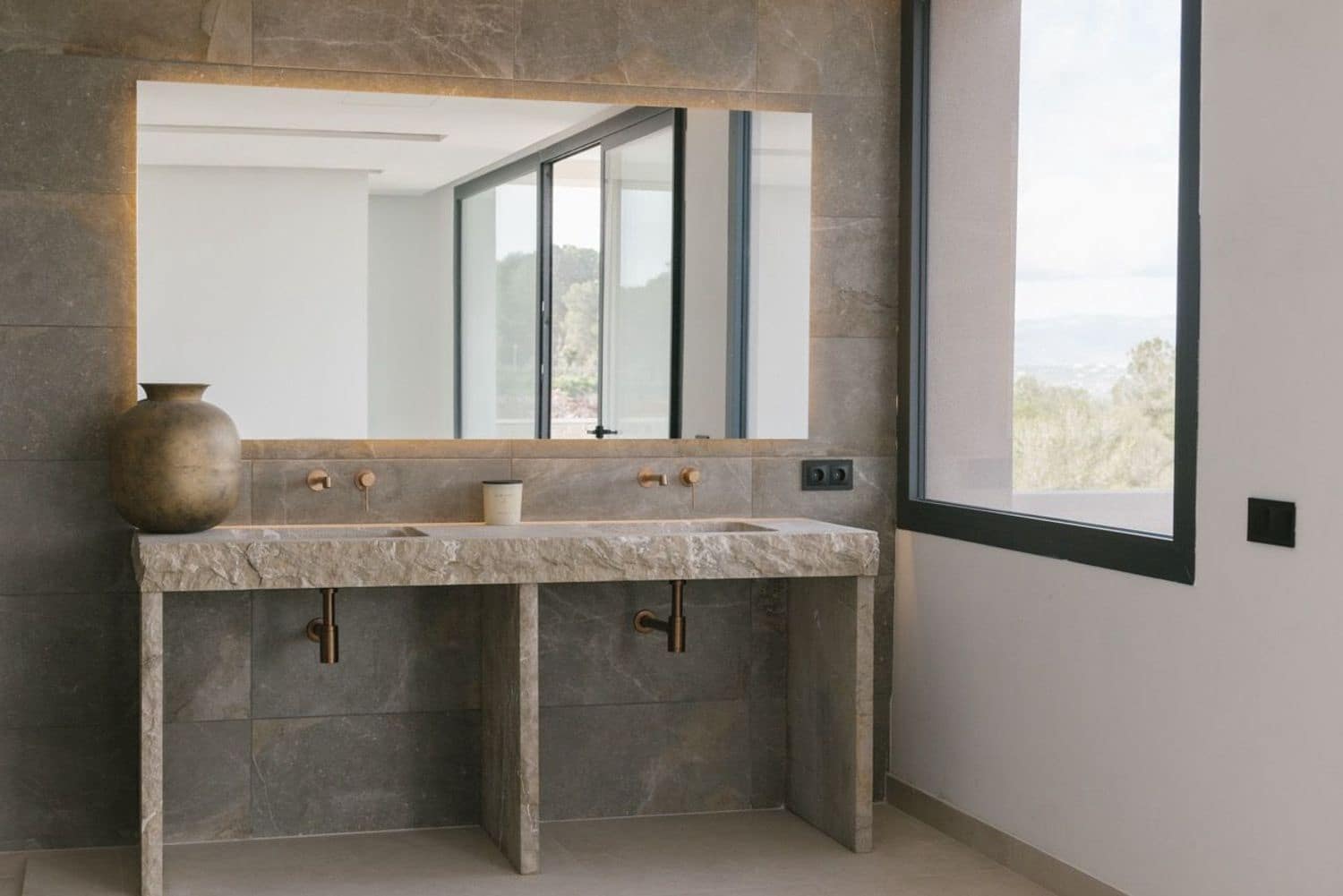 2 slaapkamer Villa te koop in Son Ferriol - € 2.400.000 (Ref: 9744102)