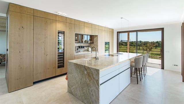 Chalet de 3 habitaciones en Llucmajor en venta con piscina - 6.300.000 € (Ref: 9744103)