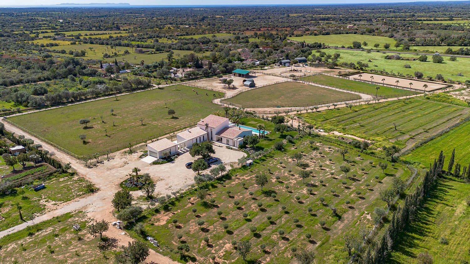 Chalet de 3 habitaciones en Llucmajor en venta con piscina - 6.300.000 € (Ref: 9744103)