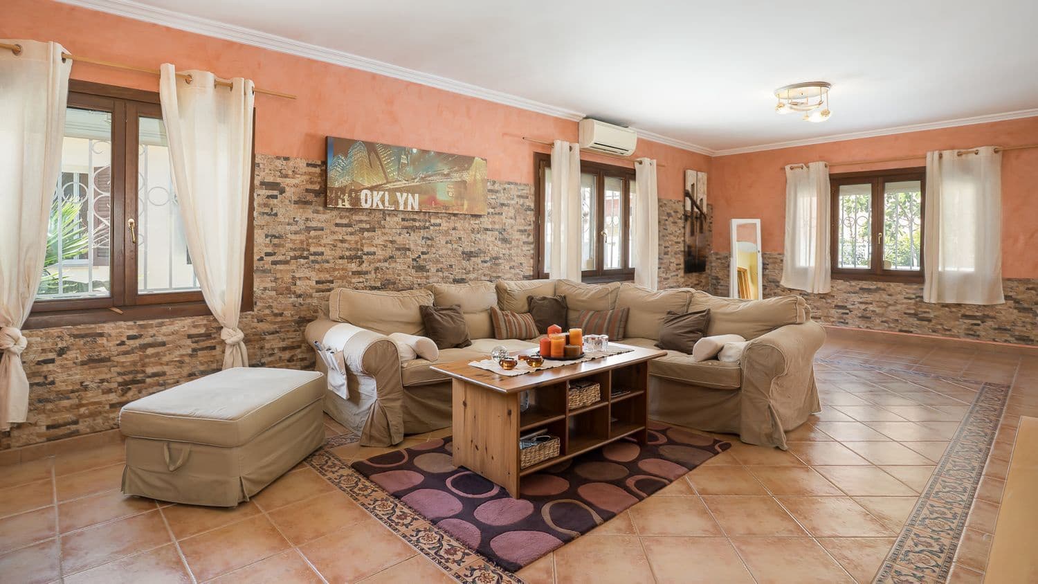 6 Zimmer Villa zu verkaufen in Palmanova mit Pool - 1.795.000 € (Ref: 9827125)