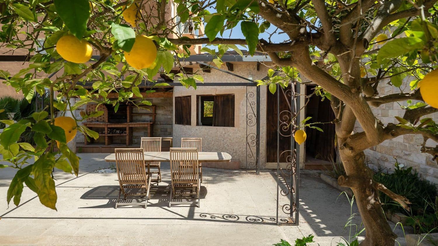 6 Zimmer Villa zu verkaufen in Palmanova mit Pool - 1.795.000 € (Ref: 9827125)