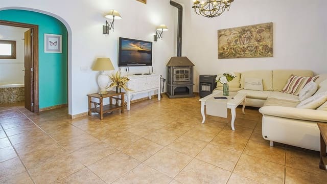3 sovrum Villa till salu i Felanitx med pool - 890 000 € (Ref: 9839004)