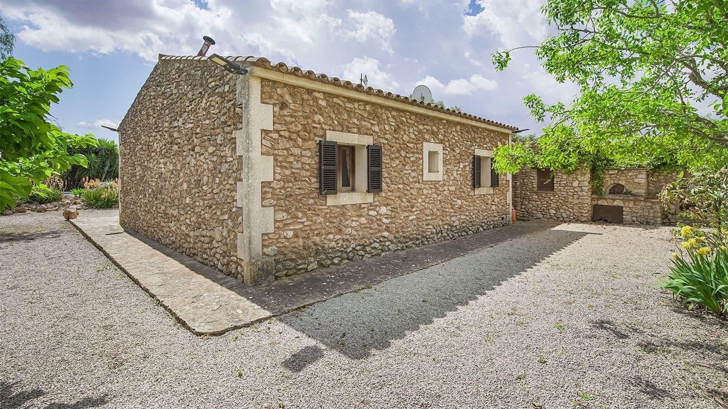 3 bedroom Villa for sale in Felanitx with pool - € 890,000 (Ref: 9839004)