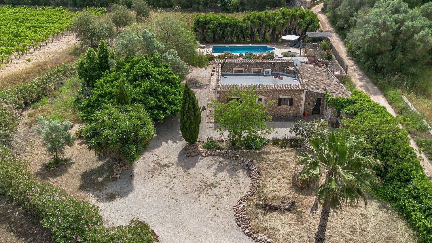 3 bedroom Villa for sale in Felanitx with pool - € 890,000 (Ref: 9839004)