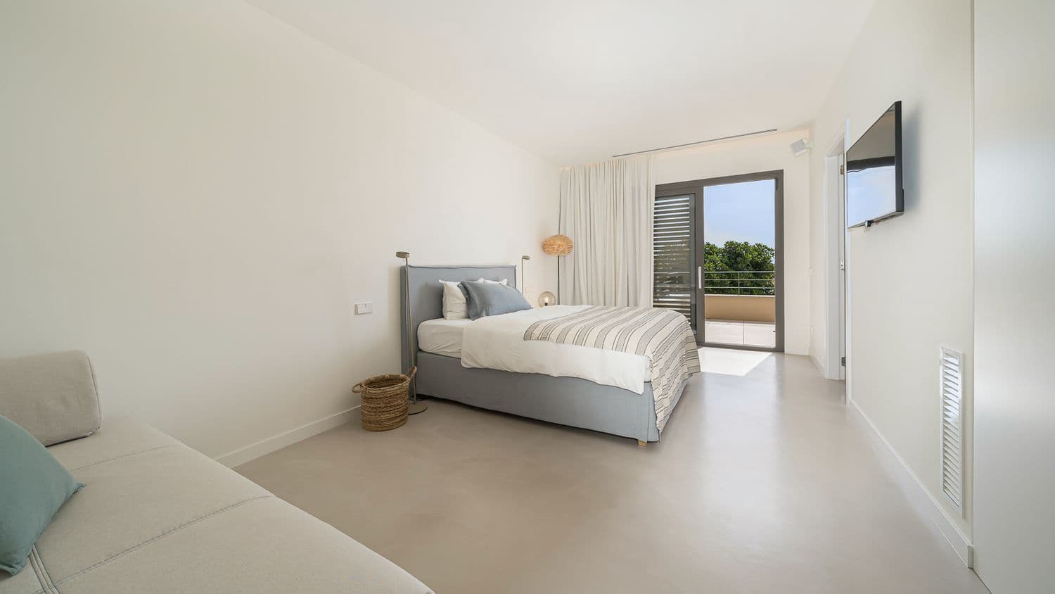 4 bedroom Villa for sale in Genova with pool - € 4,200,000 (Ref: 9839005)