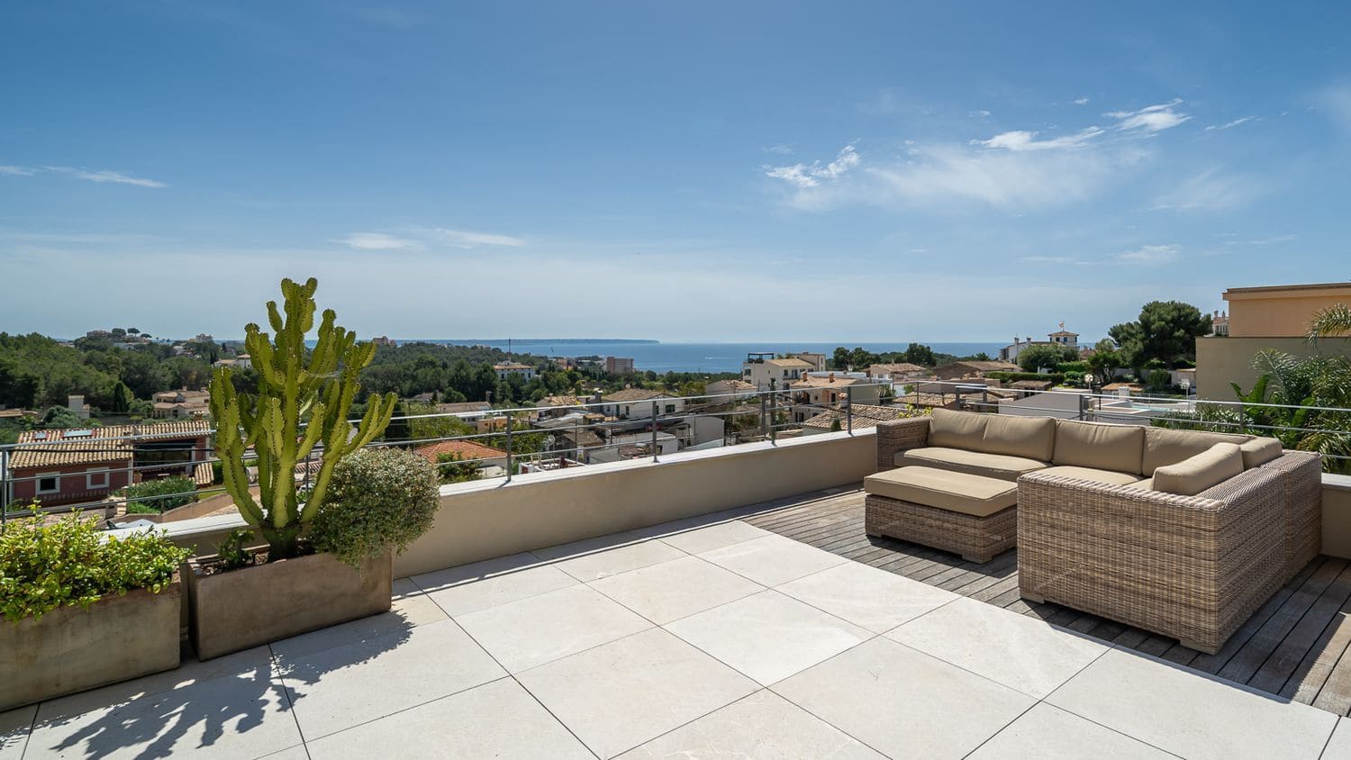 4 bedroom Villa for sale in Genova with pool - € 4,200,000 (Ref: 9839005)