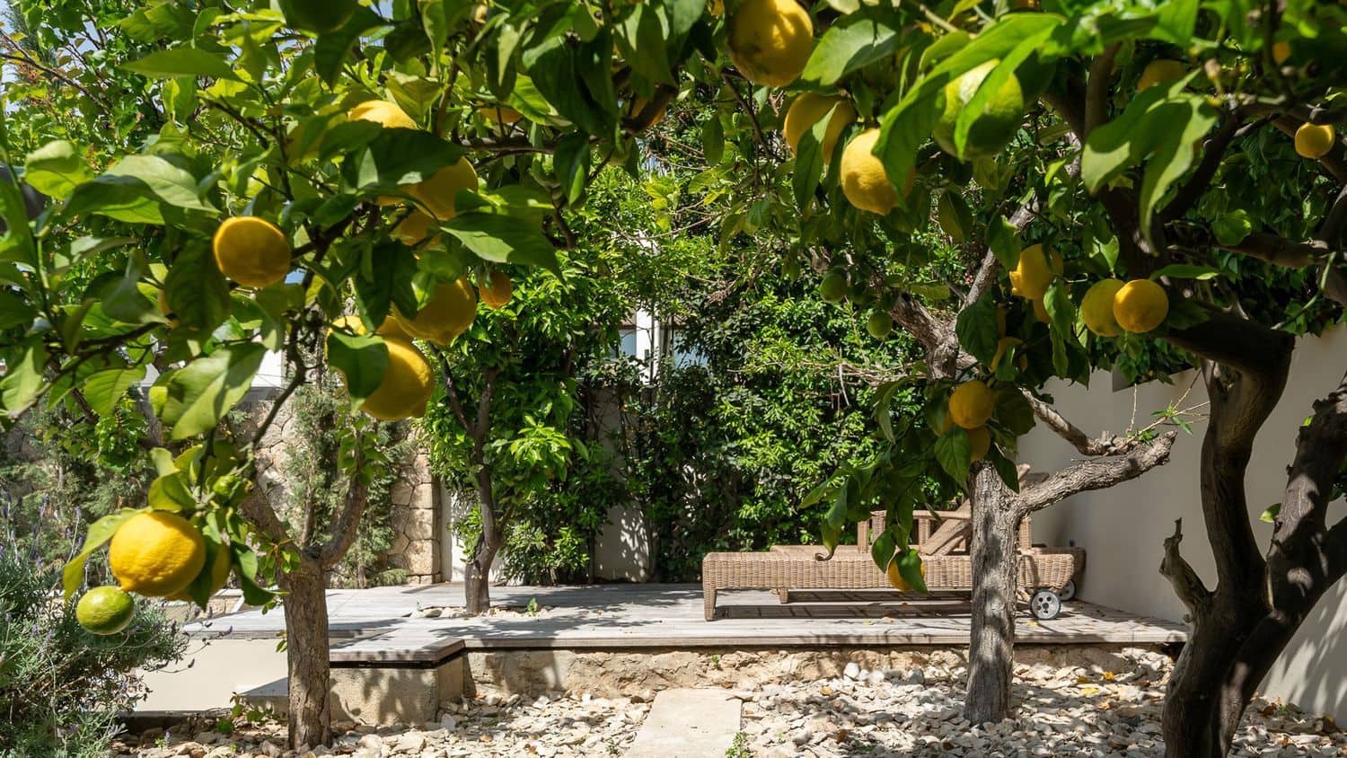 4 bedroom Villa for sale in Genova with pool - € 4,200,000 (Ref: 9839005)