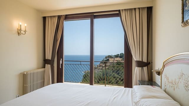 3 soveværelse Penthouse til salg i Sol de Mallorca, Calvià med swimmingpool - € 2.800.000 (Ref: 9842689)