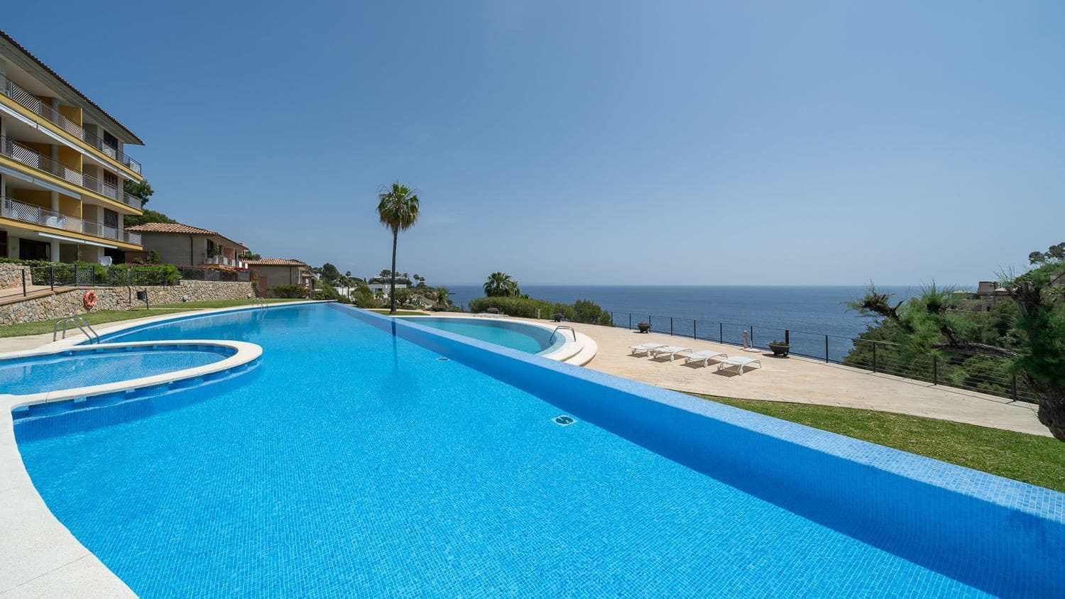 3 soveværelse Penthouse til salg i Sol de Mallorca med swimmingpool - € 2.800.000 (Ref: 9842689)