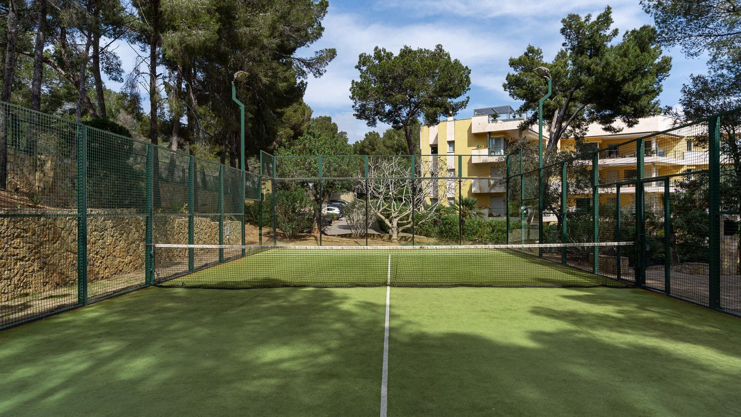 4 bedroom Penthouse for sale in Sol de Mallorca with pool - € 800,000 (Ref: 9849222)