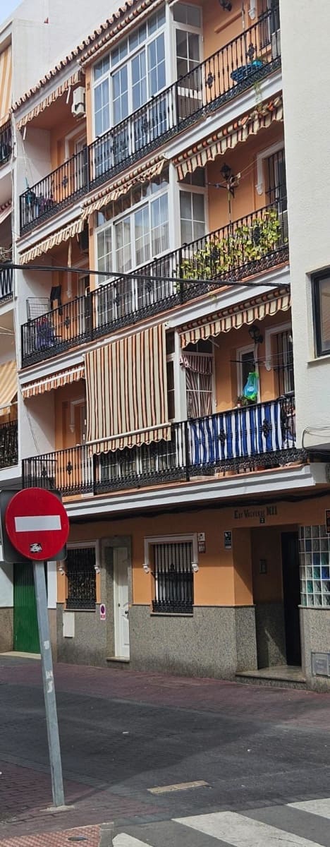 2 slaapkamer Appartement te koop in Fuengirola - € 250.000 (Ref: 10021663)