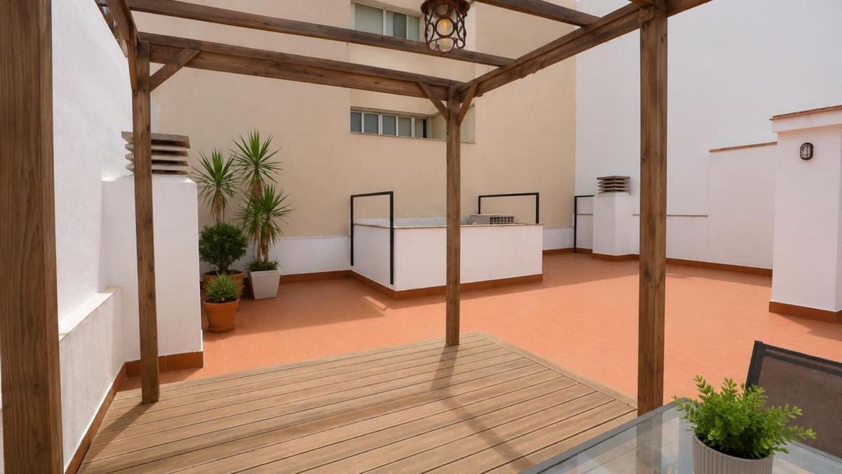 2 slaapkamer Appartement te koop in Fuengirola - € 250.000 (Ref: 10021663)