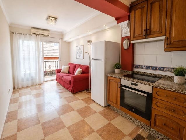 2 slaapkamer Appartement te koop in Los Boliches , Fuengirola - € 250.000 (Ref: 10021663)