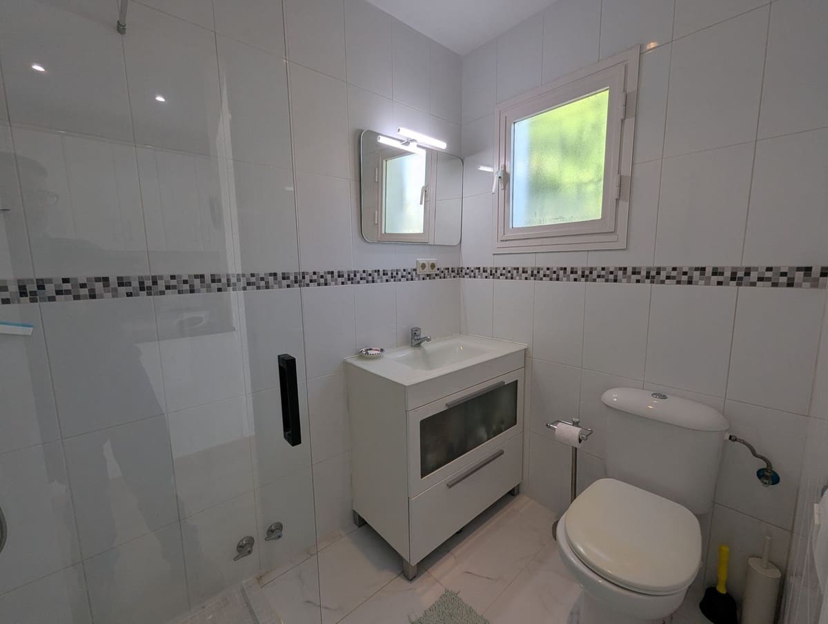 Casa de 2 habitaciones en Sitio de Calahonda en venta con piscina - 365.000 € (Ref: 10073065)