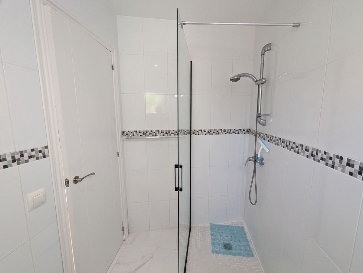 Casa de 2 habitaciones en Sitio de Calahonda en venta con piscina - 365.000 € (Ref: 10073065)