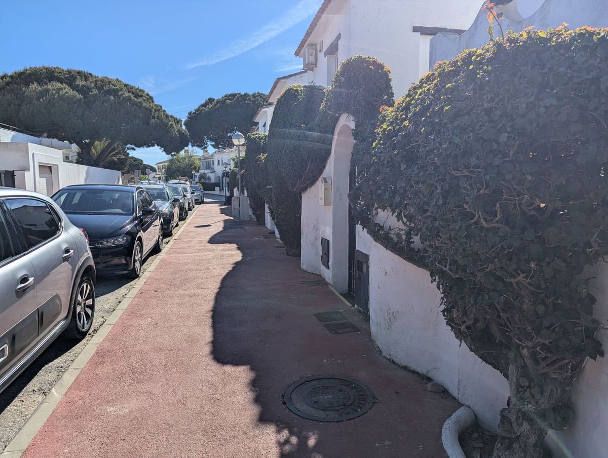 Casa de 2 habitaciones en Sitio de Calahonda en venta con piscina - 365.000 € (Ref: 10073065)