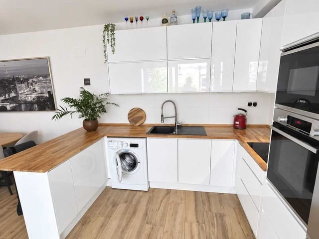 2 Zimmer Apartment zu verkaufen in Los Boliches , Fuengirola - 445.000 € (Ref: 10078466)