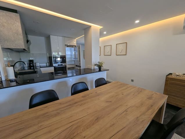Apartamento de 3 habitaciones en Sitio de Calahonda, Mijas en venta con piscina garaje - 549.500 € (Ref: 10120785)