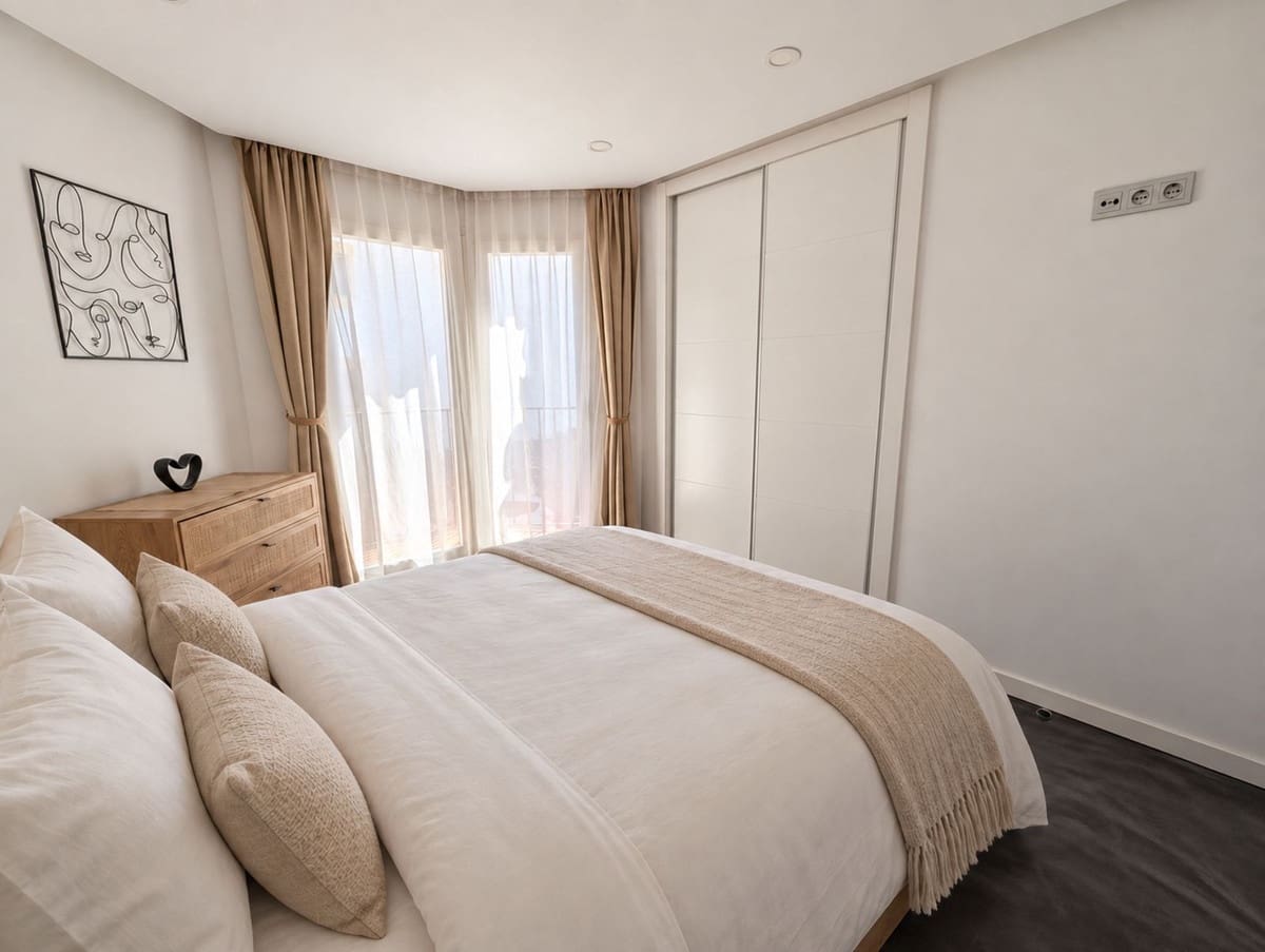 Apartamento de 3 habitaciones en Sitio de Calahonda en venta con piscina garaje - 549.500 € (Ref: 10120785)