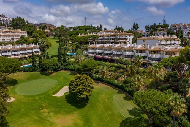 Apartamento de 3 habitaciones en Sitio de Calahonda, Mijas en venta con piscina garaje - 549.500 € (Ref: 10120785)