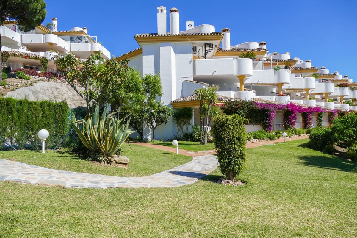 Apartamento de 3 habitaciones en Sitio de Calahonda en venta con piscina garaje - 549.500 € (Ref: 10120785)