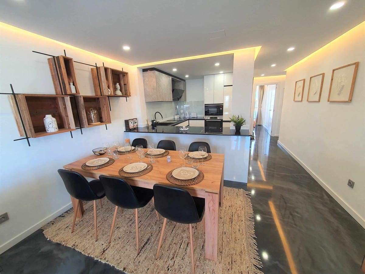 3 bedroom Apartment for sale in Sitio de Calahonda with pool garage - € 549,500 (Ref: 10120785)