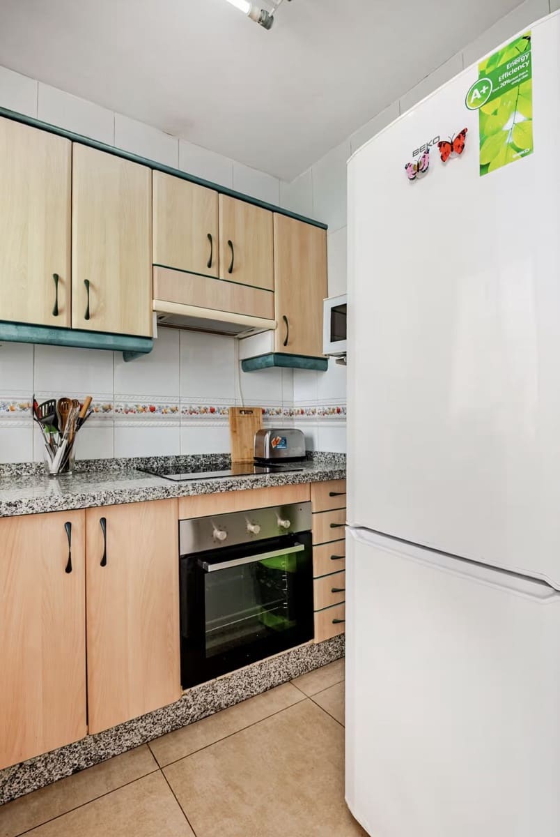 2 soverom Leilighet til salgs i Benalmadena Costa med svømmebasseng garasje - € 298 000 (Ref: 10167141)