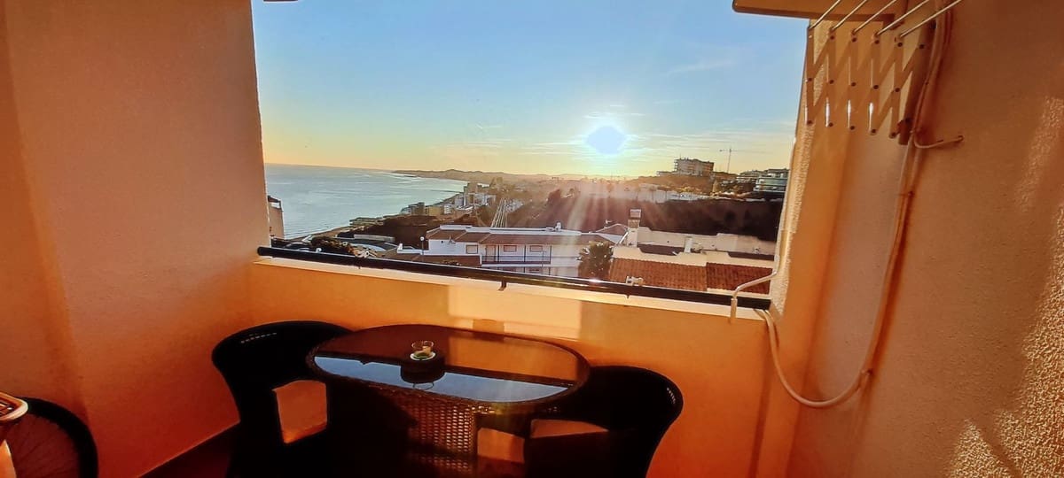2 soverom Leilighet til salgs i Benalmadena Costa med svømmebasseng garasje - € 298 000 (Ref: 10167141)