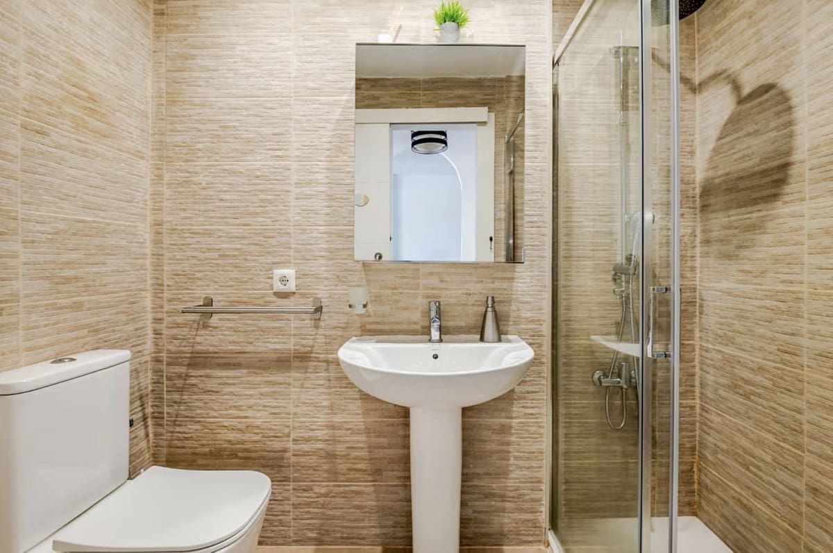 2 soverom Leilighet til salgs i Benalmadena Costa med svømmebasseng garasje - € 298 000 (Ref: 10167141)