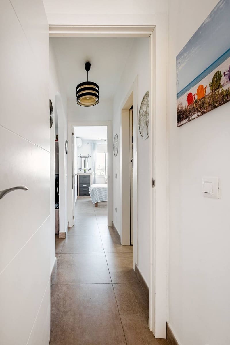2 soverom Leilighet til salgs i Benalmadena Costa med svømmebasseng garasje - € 298 000 (Ref: 10167141)
