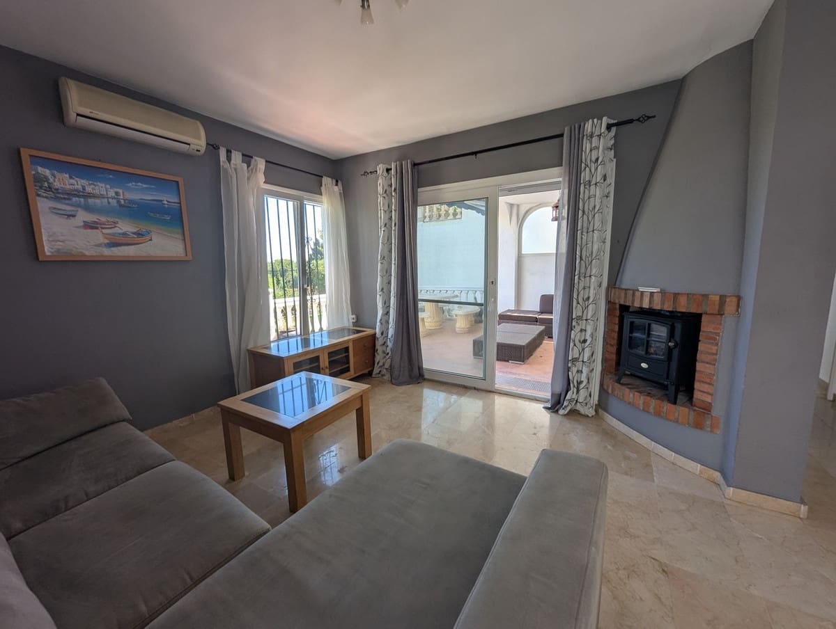 3 soveværelse Byhus til salg i Sitio de Calahonda - € 449.000 (Ref: 9249358)