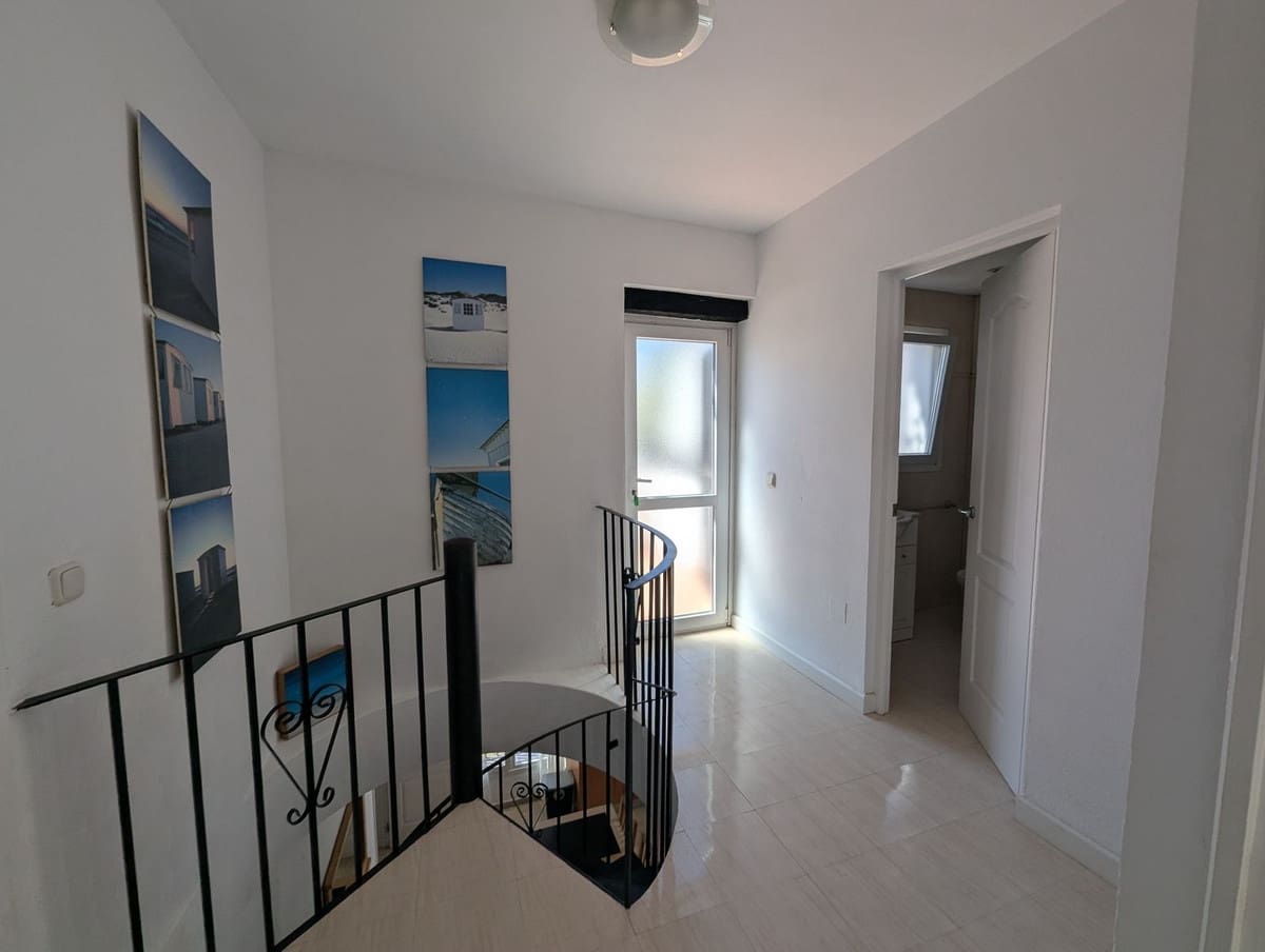 3 soveværelse Byhus til salg i Sitio de Calahonda - € 449.000 (Ref: 9249358)