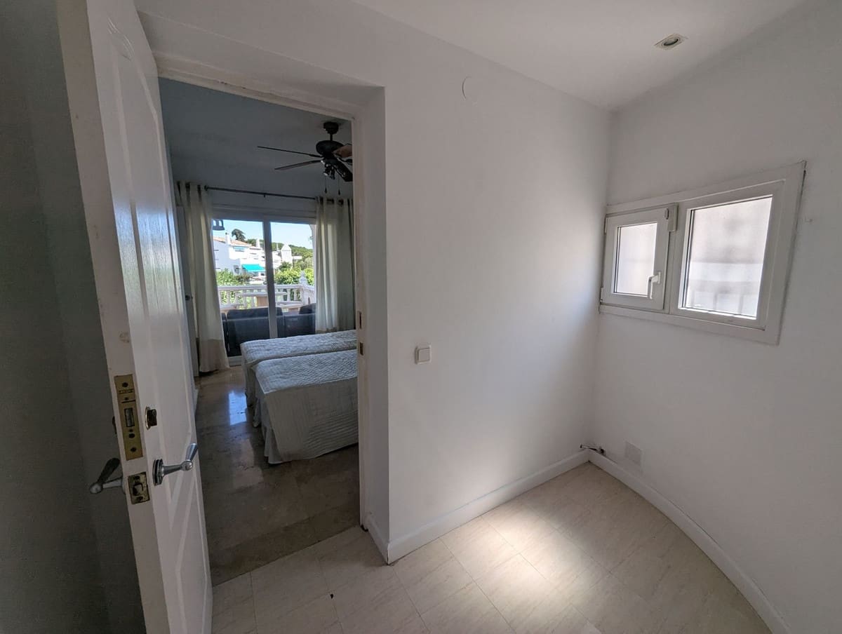 3 slaapkamer Huis te koop in Sitio de Calahonda - € 449.000 (Ref: 9249358)