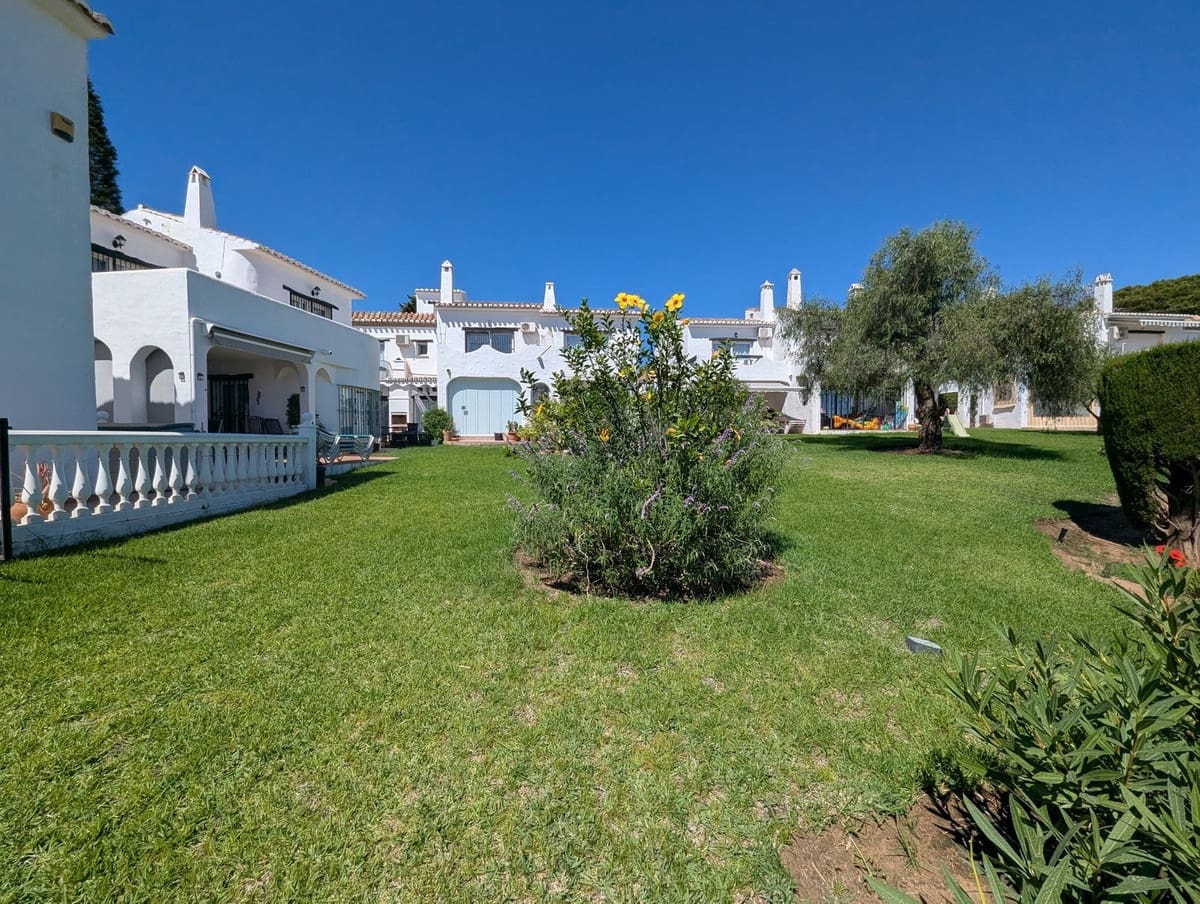 3 slaapkamer Huis te koop in Sitio de Calahonda - € 449.000 (Ref: 9249358)