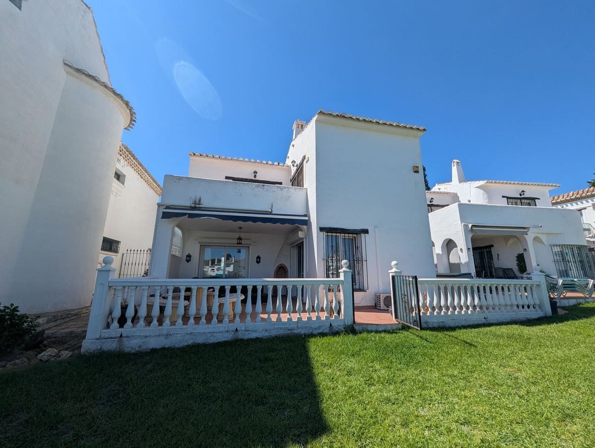 3 soverom Hus til salgs i Sitio de Calahonda - € 449 000 (Ref: 9249358)