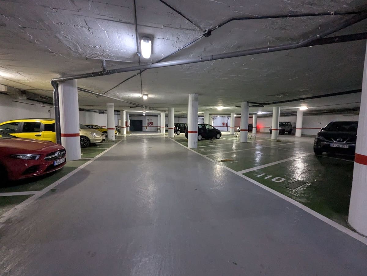 2 sovrum Lägenhet till salu i Cabopino - 625 000 € (Ref: 9383277)