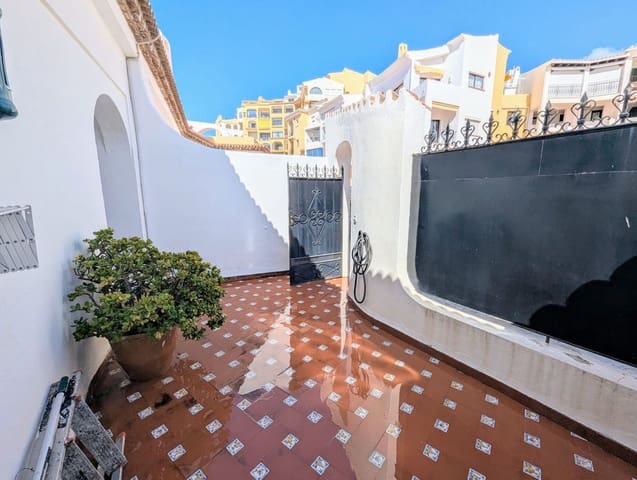 2 chambre Appartement à vendre à Cabopino, Marbella avec piscine garage - 625 000 € (Ref: 9383277)