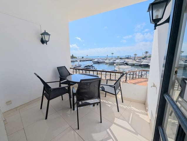 2 bedroom Apartment for sale in Cabopino, Marbella with pool garage - € 625,000 (Ref: 9383277)
