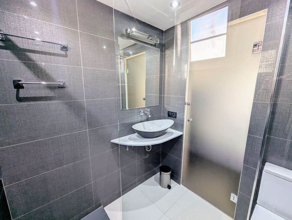 2 bedroom Apartment for sale in Cabopino with pool garage - € 595,000 (Ref: 9383277)