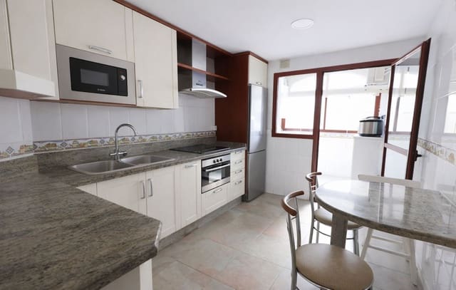 4 soveværelse Lejlighed til salg i Arroyo de la Miel, Benalmádena - € 450.000 (Ref: 9676324)