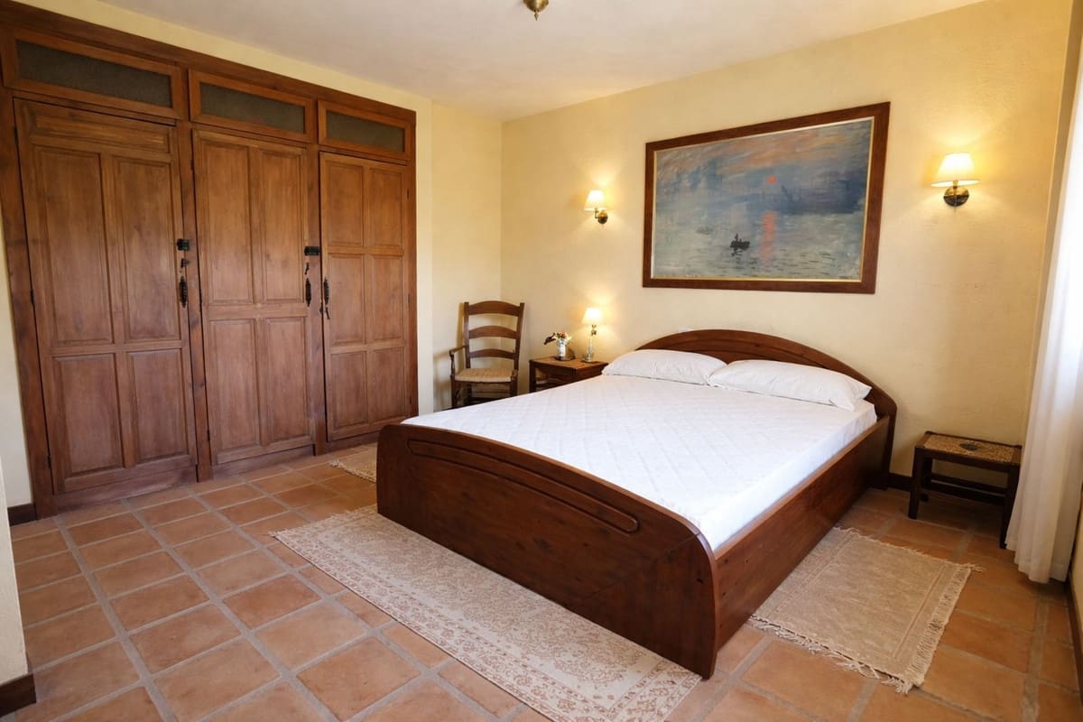 Chalet de 4 habitaciones en La Cala de Mijas en venta - 1.195.000 € (Ref: 9684061)