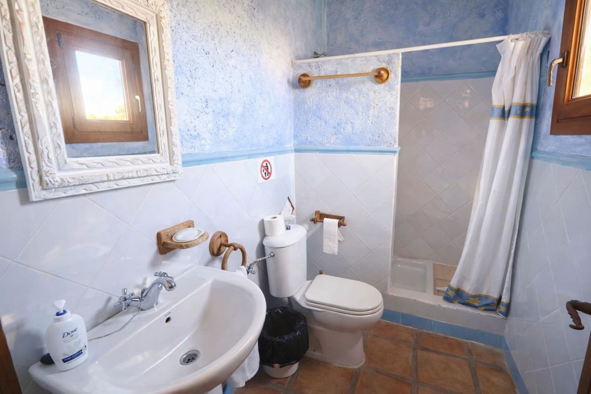 Chalet de 4 habitaciones en La Cala de Mijas en venta - 1.195.000 € (Ref: 9684061)