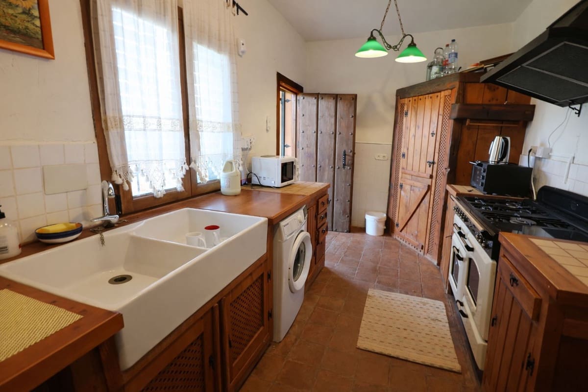 4 Zimmer Villa zu verkaufen in La Cala de Mijas - 995.000 € (Ref: 9684061)