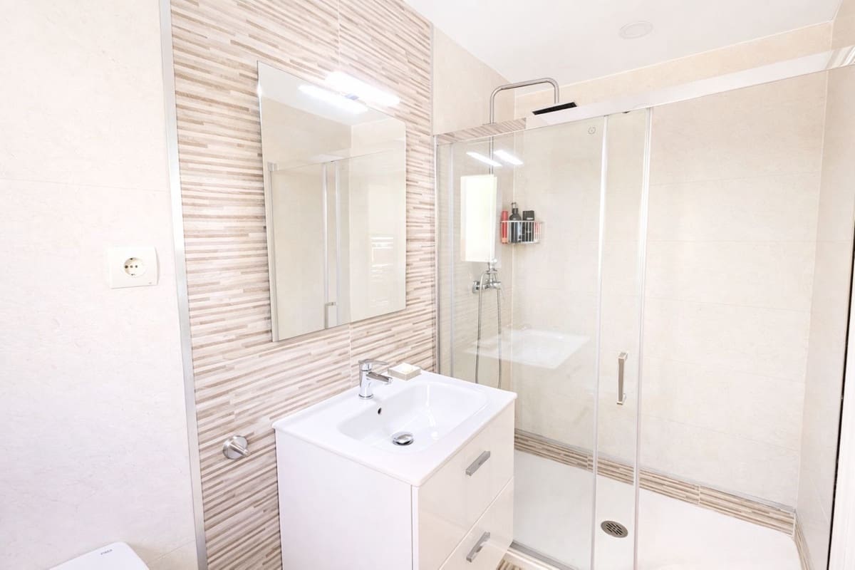 3 soverom Leilighet til salgs i Marbella med garasje - € 649 000 (Ref: 9776948)