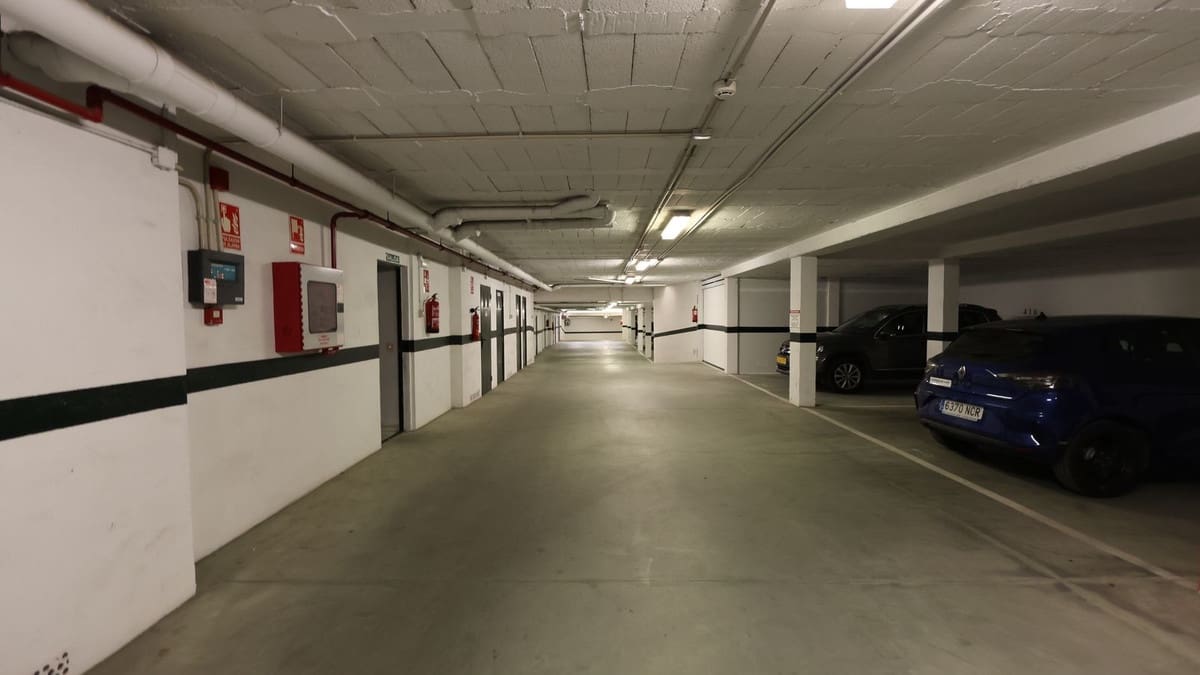 3 soverom Leilighet til salgs i Marbella med garasje - € 649 000 (Ref: 9776948)