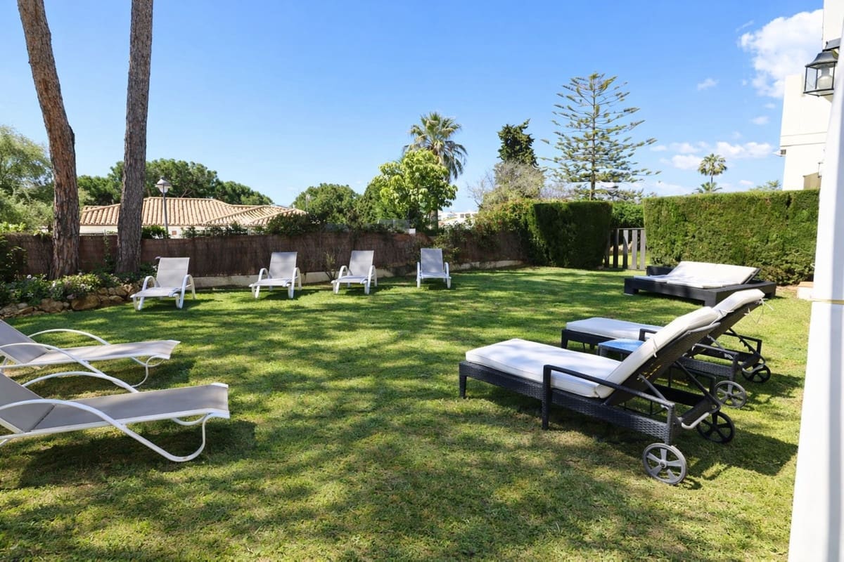 3 soverom Leilighet til salgs i Marbella med garasje - € 649 000 (Ref: 9776948)