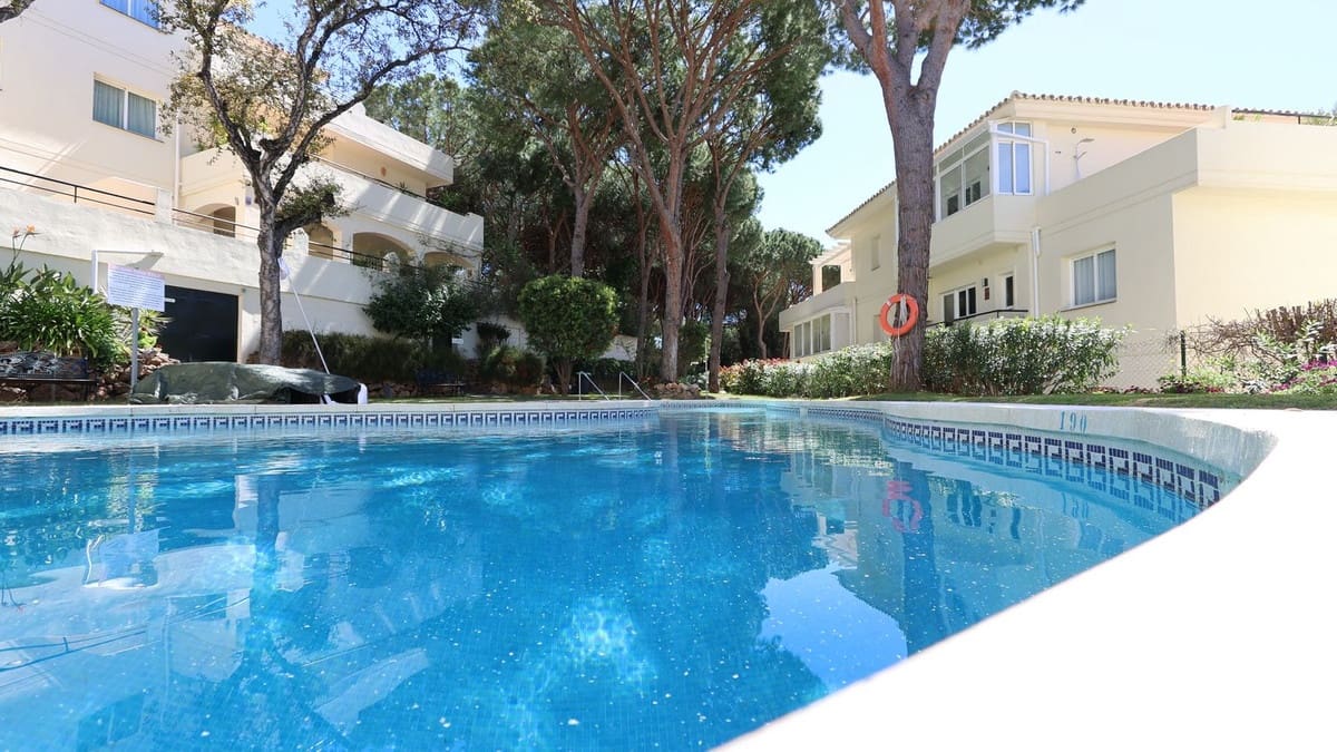 3 soverom Leilighet til salgs i Marbella med garasje - € 649 000 (Ref: 9776948)