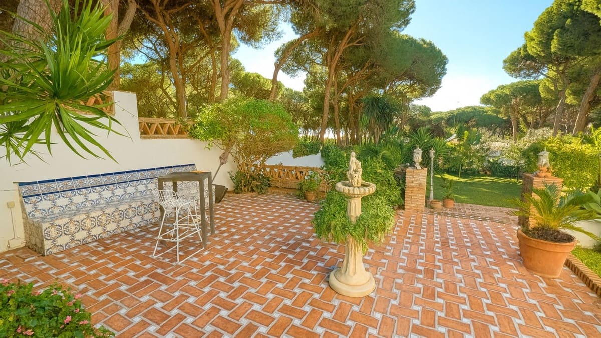 4 soverom Villa til salgs i El Rosario - € 1 450 000 (Ref: 9776949)