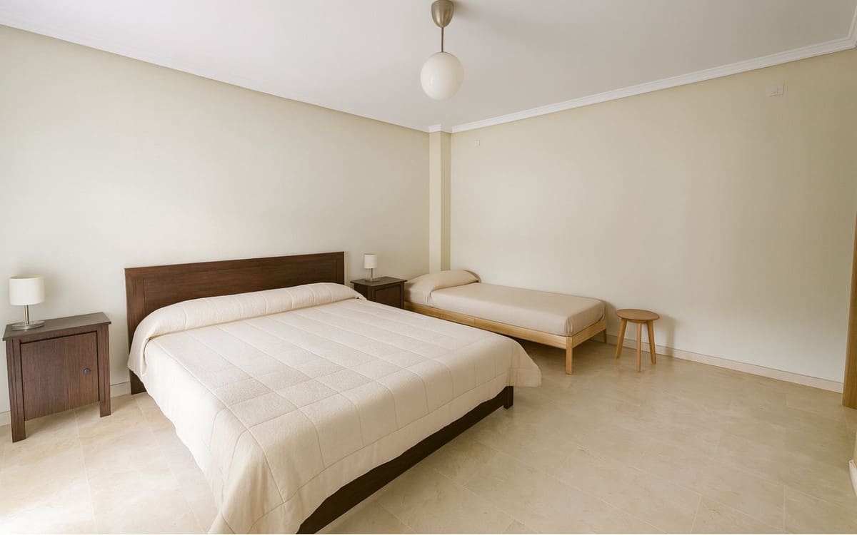 2 bedroom Apartment for sale in Benalmadena Costa - € 405,000 (Ref: 9787982)