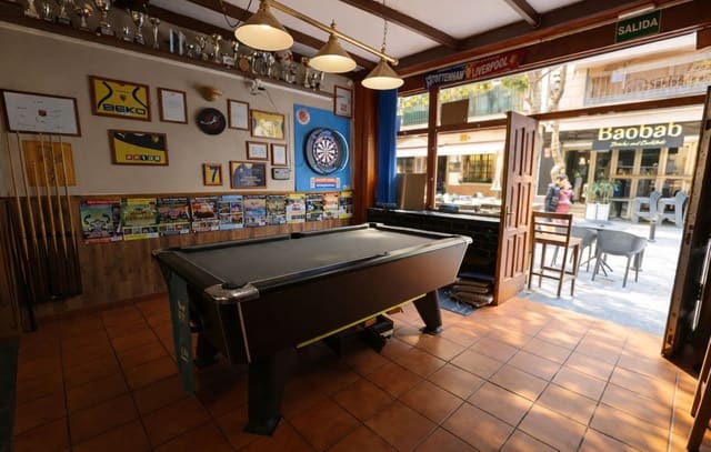 Kommersiell till salu i Los Boliches , Fuengirola - 47 500 € (Ref: 9800702)